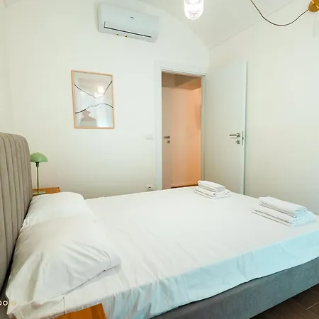Odissea House Apartment *